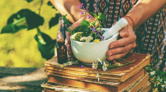 Ancient Beauty Secrets: How Herbal Ingredients Can Transform Your Skin